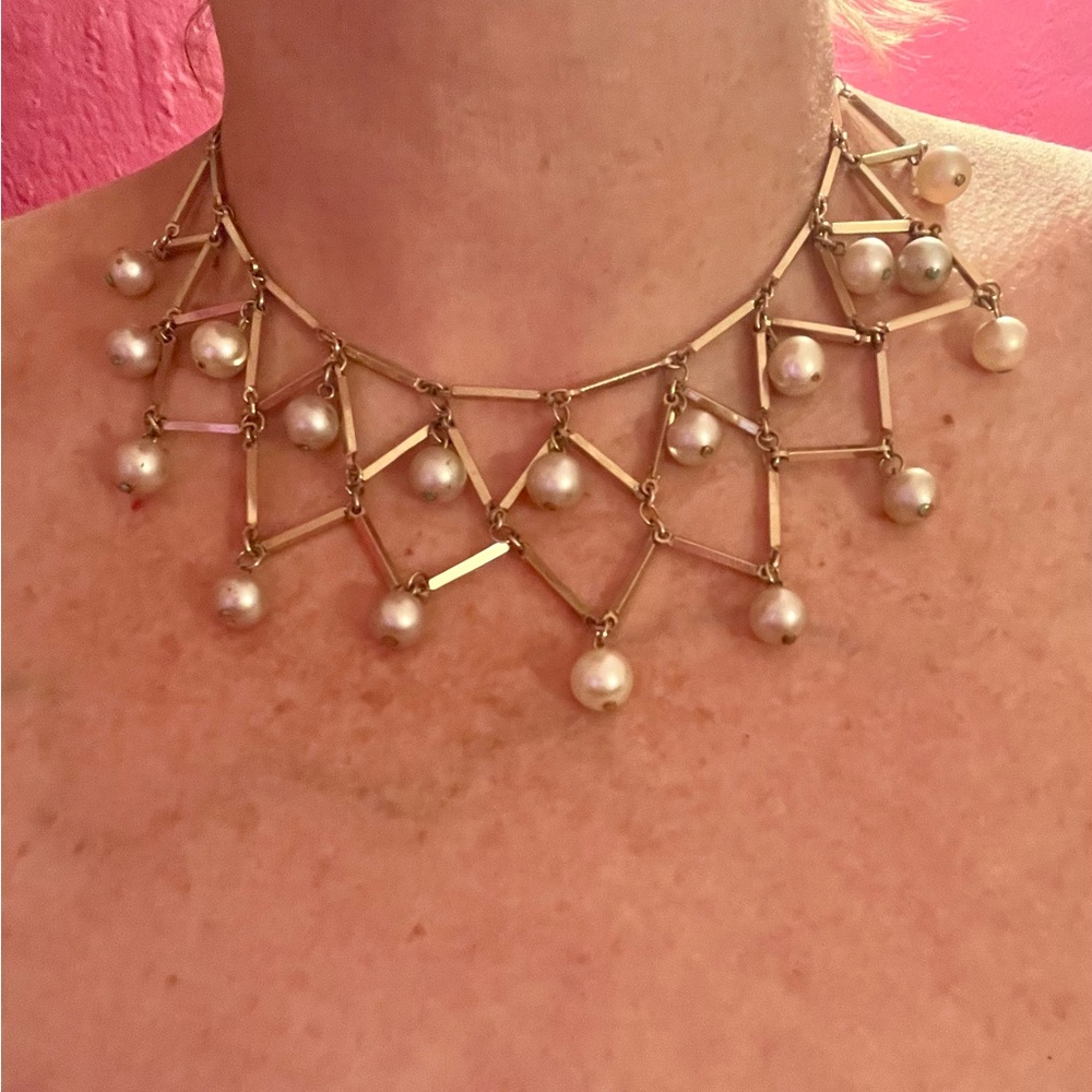 Vintage 60s Costume Gold Pearl Necklace